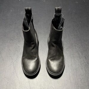 Girls Size 3 Jack Roger’s “Chelsea” Ankle Boot Pull On Like New